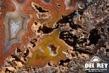 01-Fb01-06A Coyamito Agate